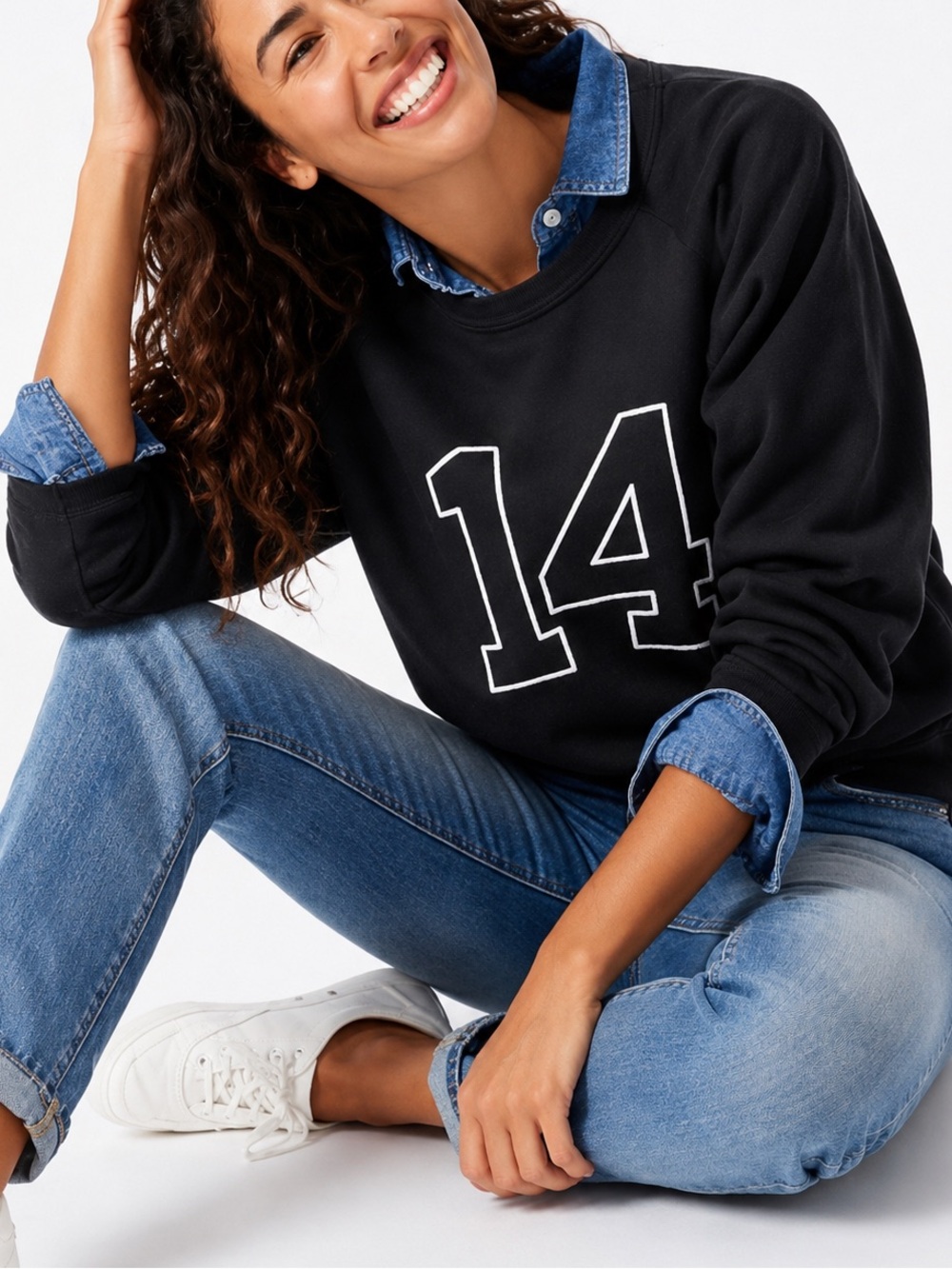TNA - Mighty Cotton Ramos Long Sleeve - Crewneck - Size S - Varsity Graphic